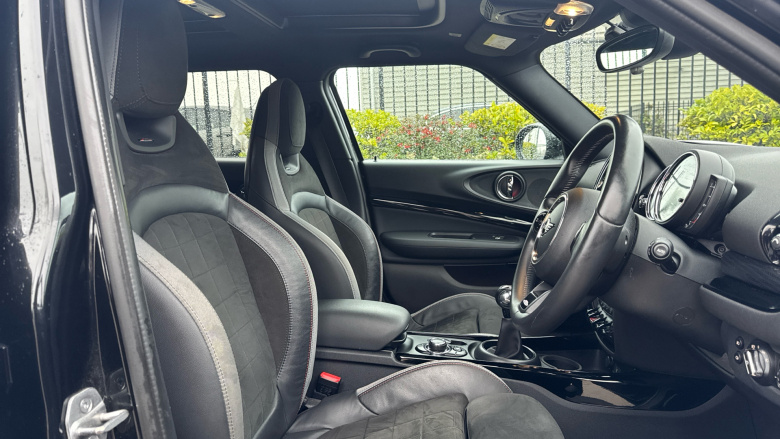 MINI Clubman 2.0 Cooper S Sport 6dr Auto [Comfort/Nav+ Pack] Petrol Estate